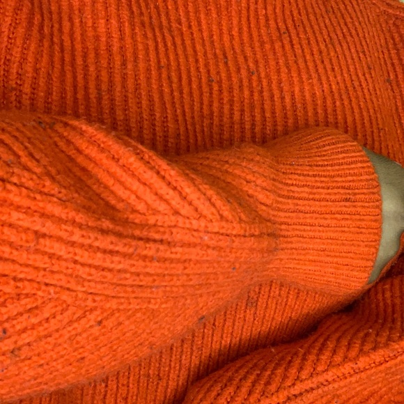 Joe fresh orange sweater in size small - Picture 4 of 4